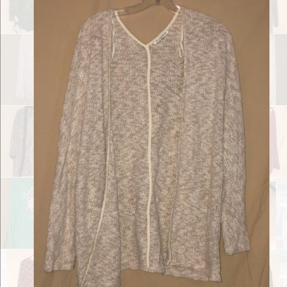 American Eagle Knitted Cardigan